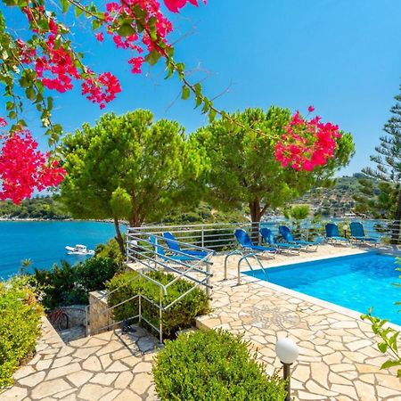Dolphin Villa 1 Porto Ozias ภายนอก รูปภาพ
