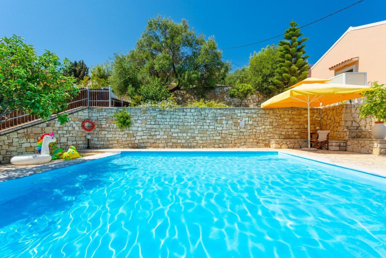 Dolphin Villa 1 Porto Ozias ภายนอก รูปภาพ