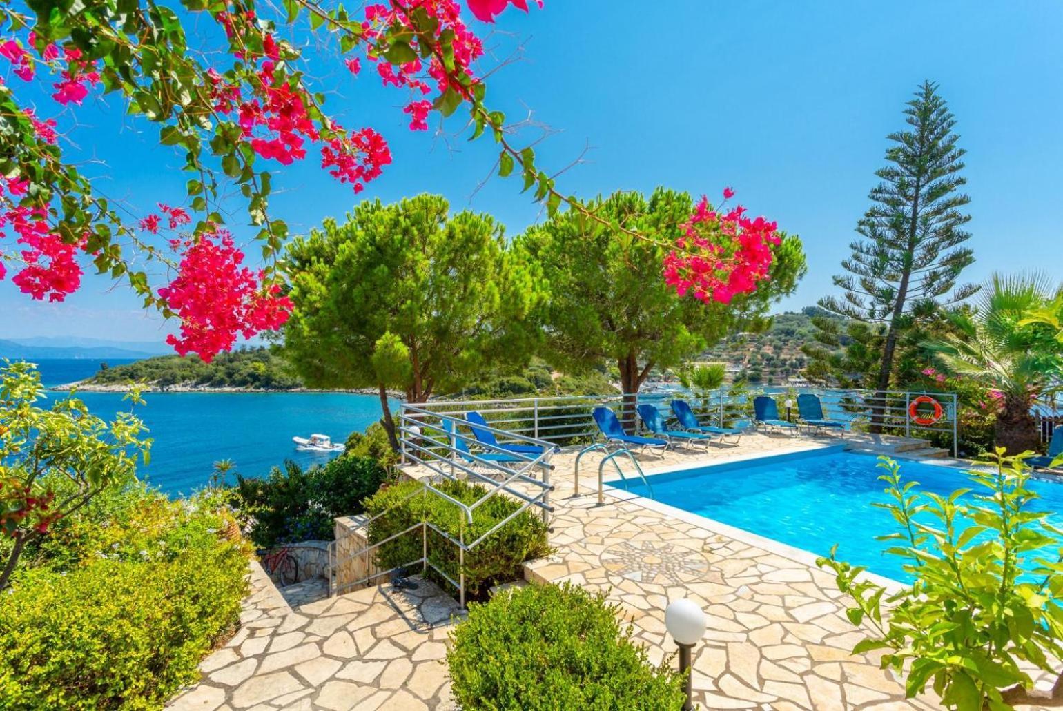 Dolphin Villa 1 Porto Ozias ภายนอก รูปภาพ